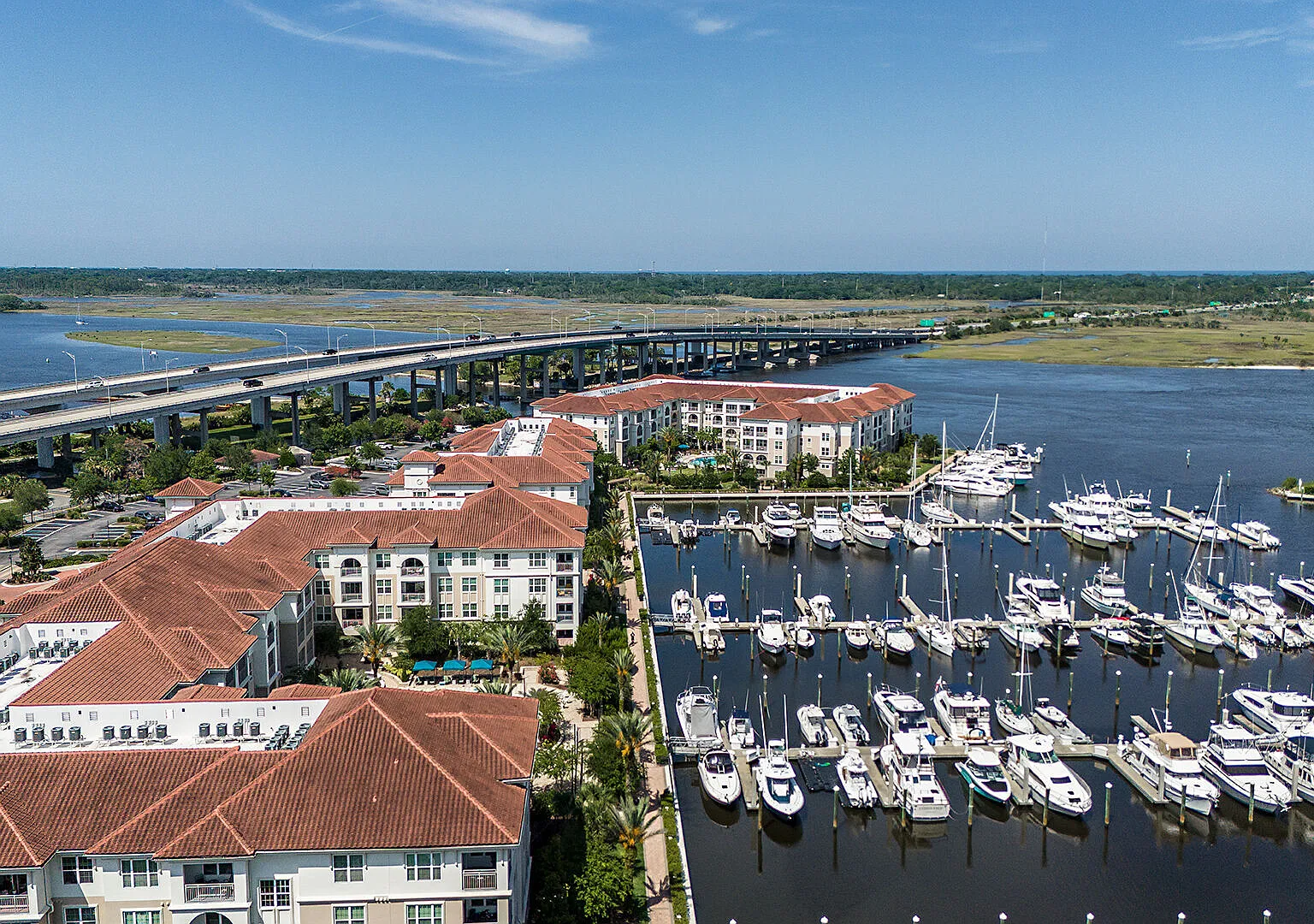 Views at Harbortown — Photo 1