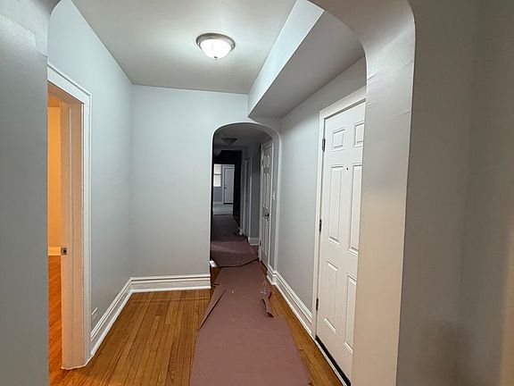 3rd image of 7943 S Essex Ave APT 2