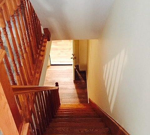 Entry Stairway