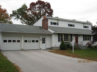 10 Edgewood Ave, Merrimack, NH 03054