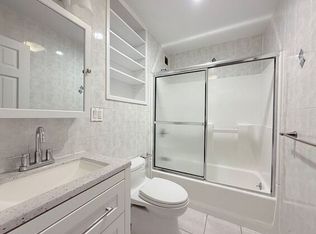 647 9th Ave #5A3, New York, NY 10036