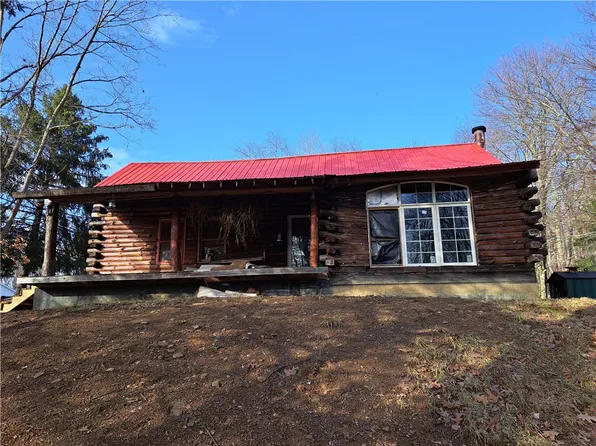 392 Stuber Rd, New Brighton, PA 15066