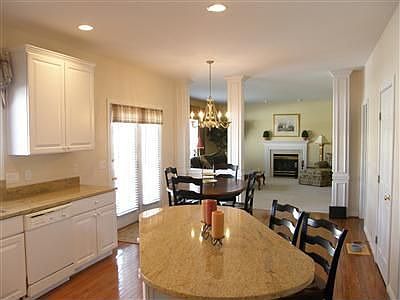 3rd image of 12989 Pavilion Ct