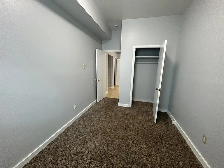 206 E Ayre St #15 — Photo 24