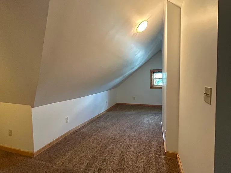 2809 Monroe Ave — Photo 32
