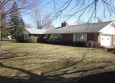 1st image of 407 Wedgewood Dr