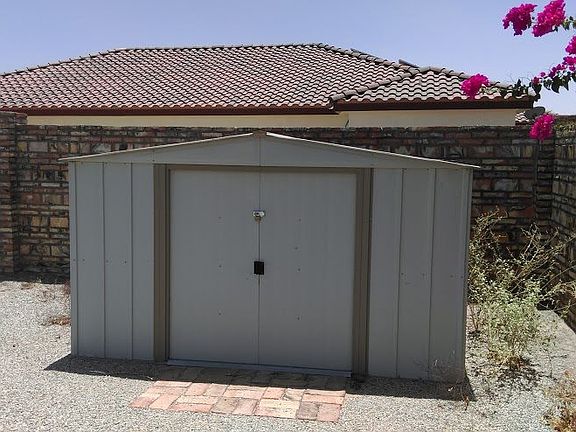 4th image of 13315 E 55th Dr
