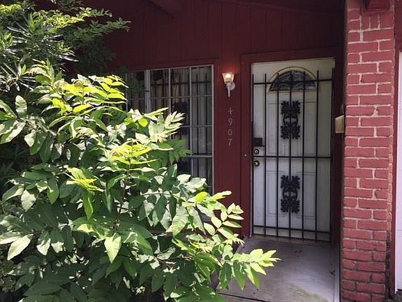 2nd image of 4907 Trail Lake Dr