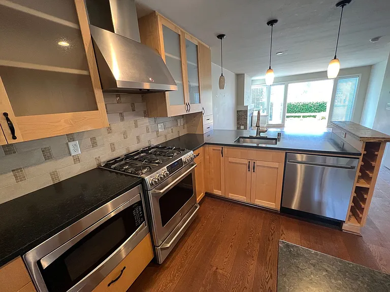 Villas at Woodinville — Photo 8