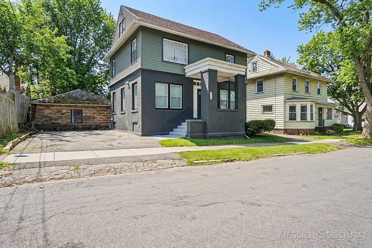 Building Photo - 333 Raines Park #1