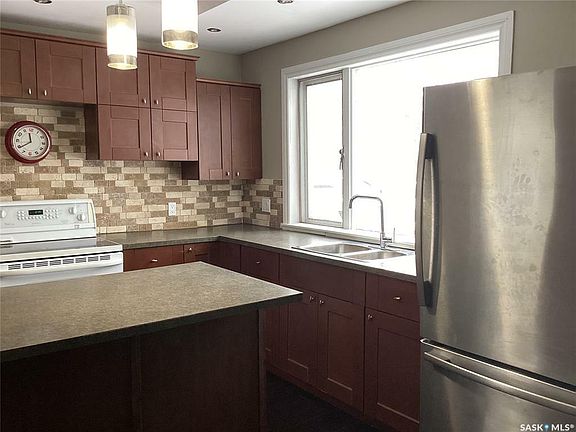 5th image of 508 Osler St