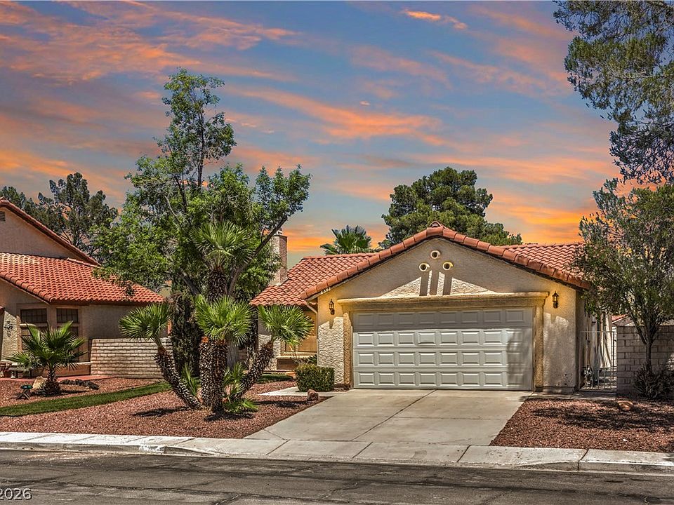 1st image of 8392 Gresham Dr
