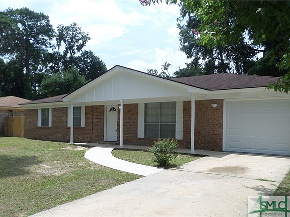 2nd image of 31 E Welwood Drive