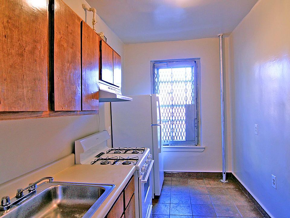 1st image of 1632 Undercliff Ave APT 3E