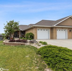 510 Lexington Dr, Clear Lake, IA, 50428