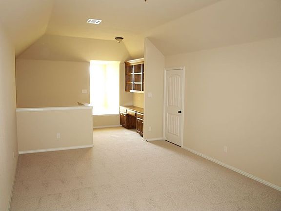 2nd image of 9401 Wood Duck Dr