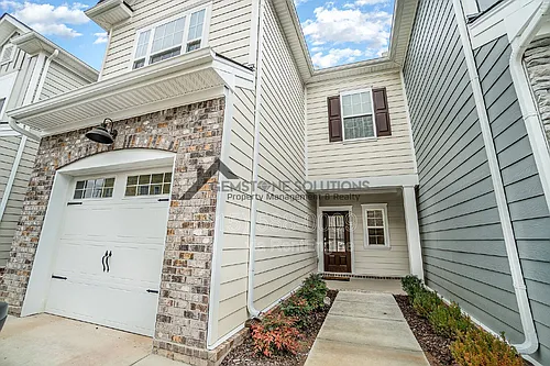 217 Kinsale Dr Photo 1