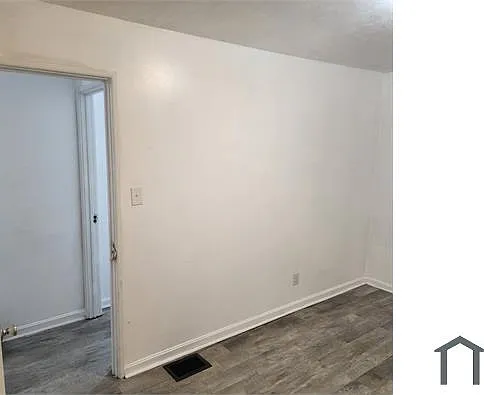 3502 Chauncey Ave — Photo 7