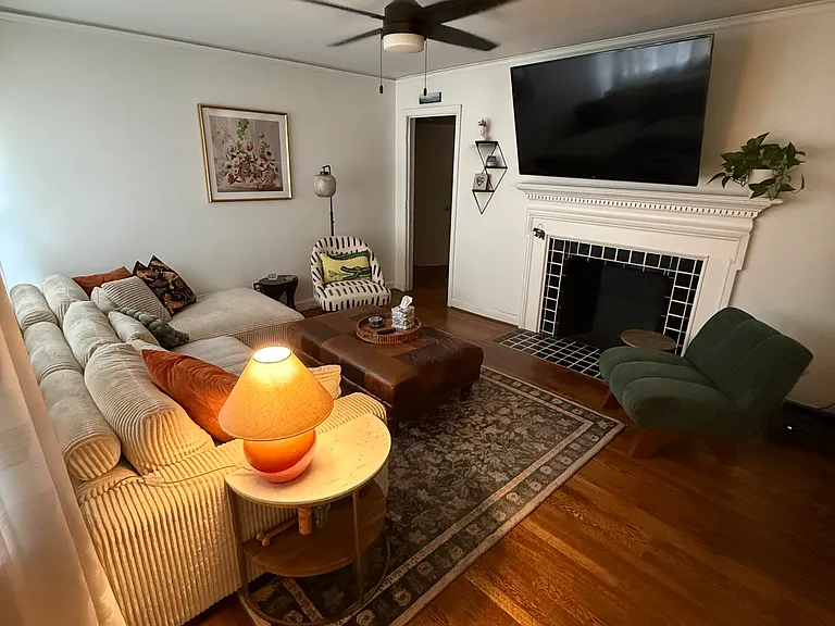 3608 Live Oak St — Photo 3
