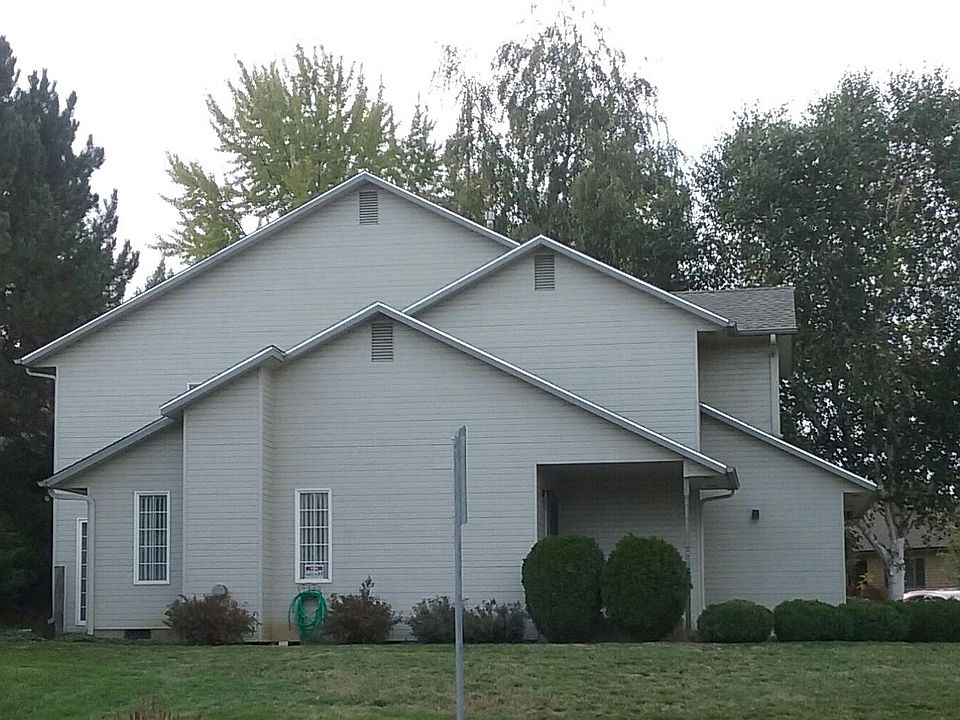 2nd image of 1310 Pine Cone Rd