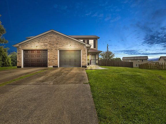 2nd image of 325 Essex Ct