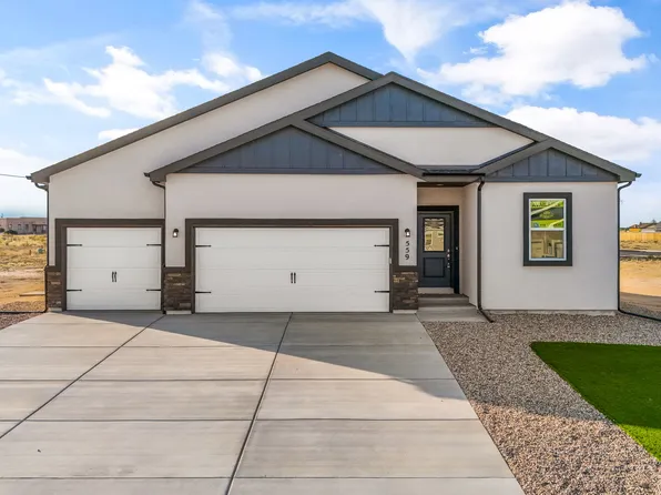 559 E Bayview Dr, Pueblo West, CO 81007
