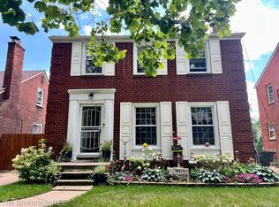 15474 Seymour St, Detroit, MI 48205