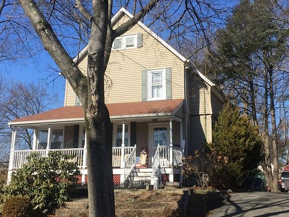 2nd image of 46 Harrington St