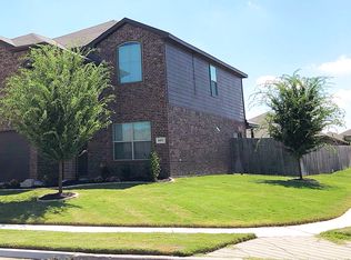 601 Cameron Way, Azle, TX 76020