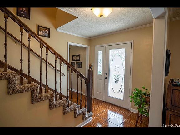 3rd image of 1404 Wildwood Ave