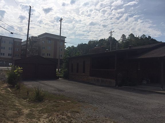 4th image of 116 Lakeview Dr
