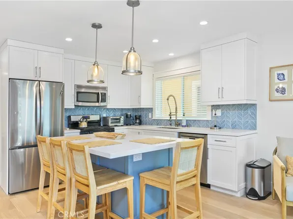 206 Adams St #1, Newport Beach, CA 92661