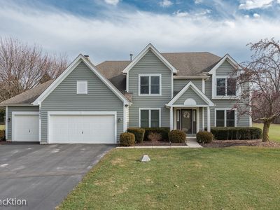 3N845 Baert Ln, St Charles, IL, 60175