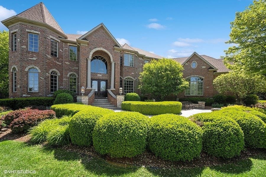 1st image of 627 Alberosky Way
