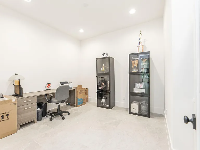 21701 Dan Dr — Photo 34