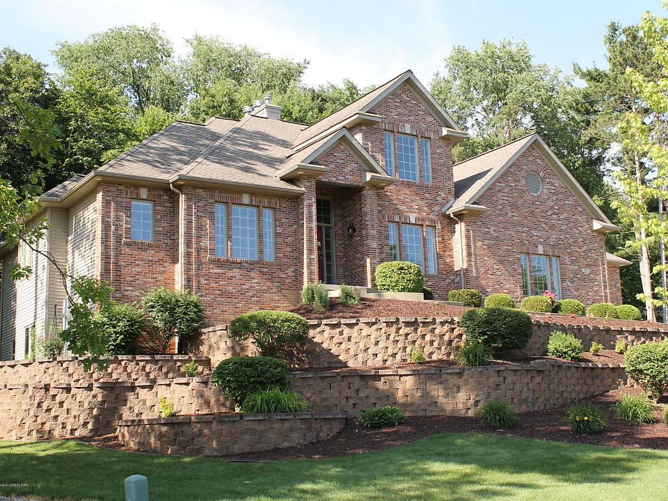 1st image of 3941 Norway Pine Dr