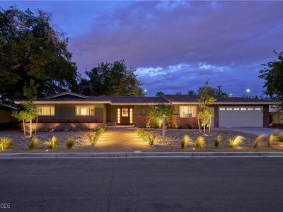 312 Park Way W, Las Vegas, NV, 89106