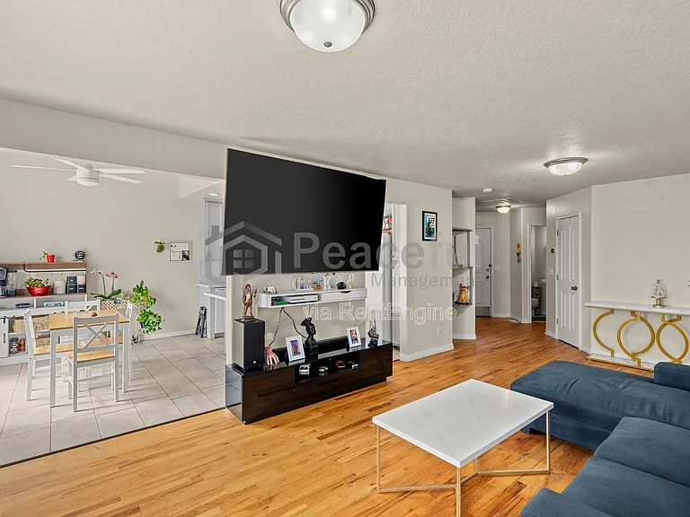 1541 W West Lane Ct — Photo 9