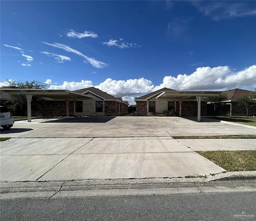 2 bed, 2.0 bath, 3740 sqft, $875 — Photo 1