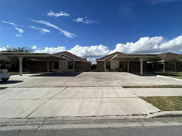 2913 Linda Vista St #C — Photo 1