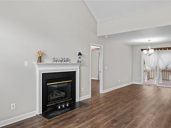 2nd image of 204 Mallard Creek Dr