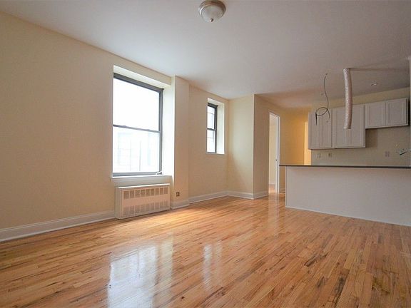 2nd image of 522 W 157th St APT 2F