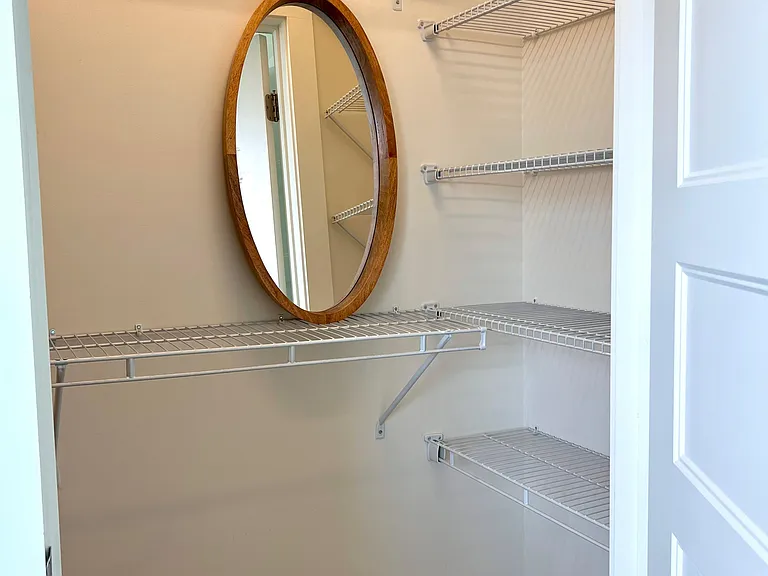 600 E Trinity Ln #305 — Photo 21