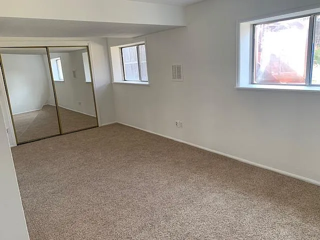 323 S Jefferson Ave — Photo 17