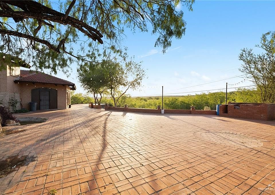 1st image of 44 N San Julian Rd