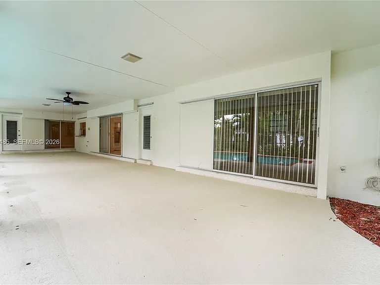 7970 SW 146th St — Photo 37