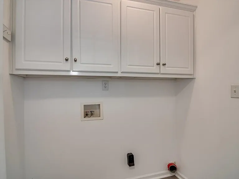 124 Palmer Ct — Photo 6