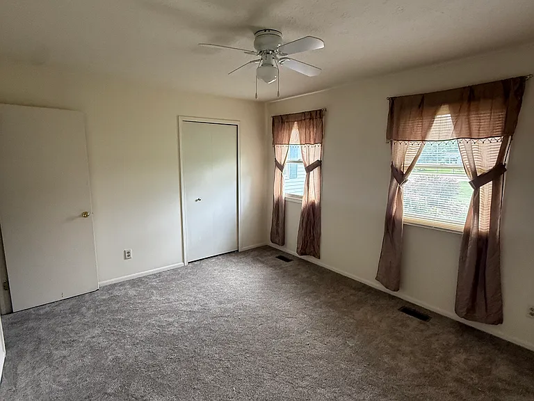1775 Glenwood Dr — Photo 14