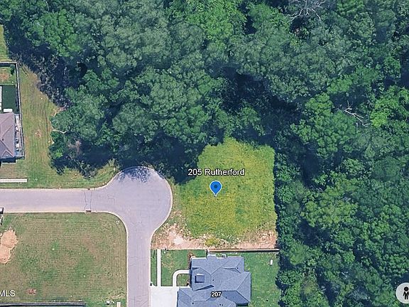 5th image of 205 Rutherford Ct