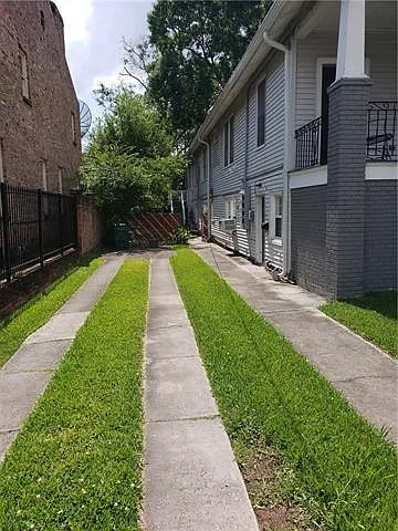 310 Hector Ave — Photo 18